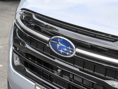 New 2025 Subaru Forester Touring image 8