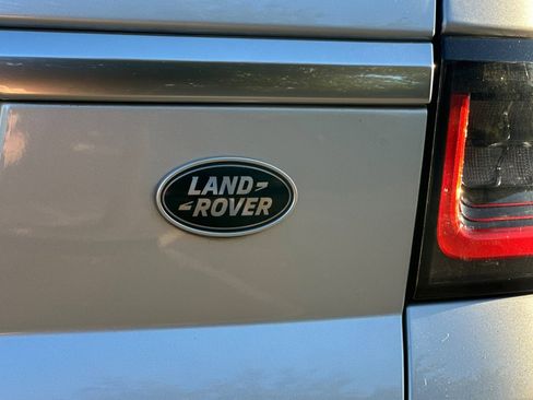 Used 2020 Land Rover Range Rover Sport HSE image 39