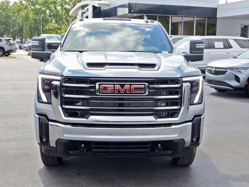 New 2026 GMC Sierra 3500 SLE w/ SLE Convenience Package AWD/4WD image 3