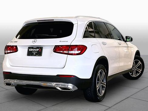 Used 2019 Mercedes-Benz GLC 300 4MATIC image 13