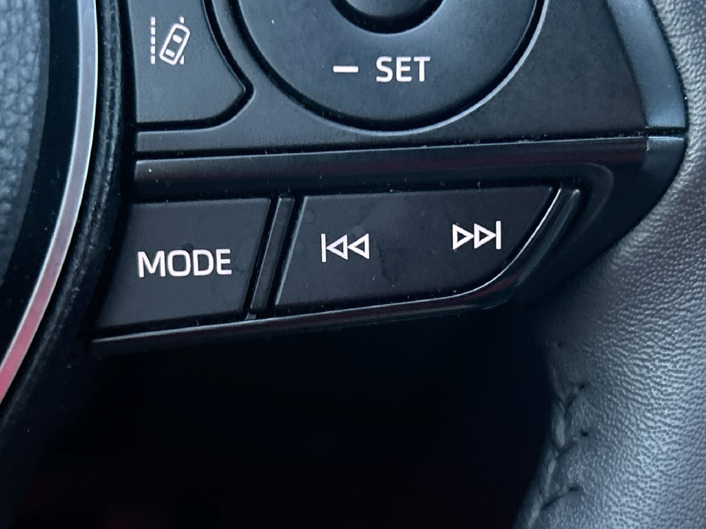 Used 2024 Toyota RAV4 Limited w/ Advanced Technology Package FWD image 18