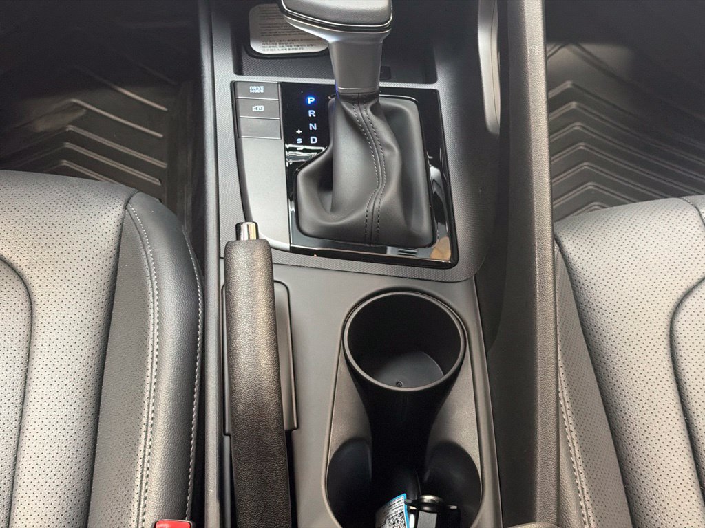 New 2026 Hyundai Elantra SEL Sport FWD image 16