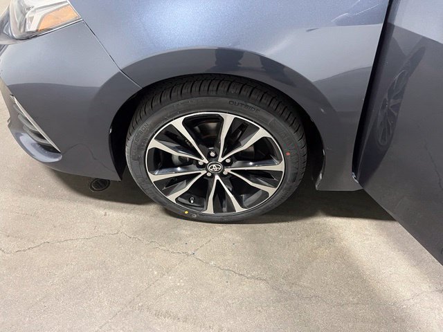 Used 2019 Toyota Corolla SE FWD image 30