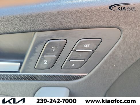 Used 2025 Audi SQ5 Premium Plus w/ Premium Plus Package AWD/4WD image 25