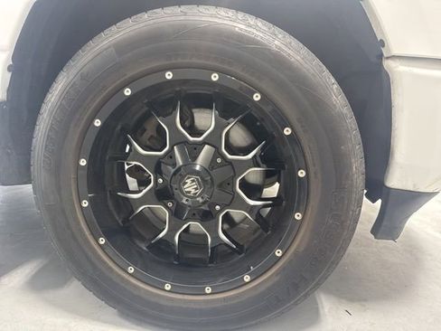 Used 2022 RAM 1500 Big Horn image 4