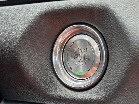 Used 2026 Chevrolet Corvette Stingray Convertible w/ 1LT image 19