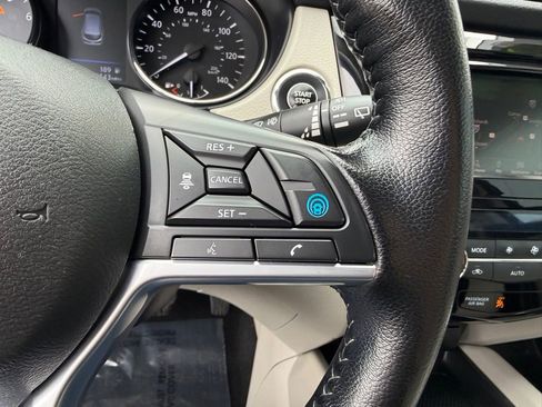 Certified 2022 Nissan Rogue Sport SL image 31