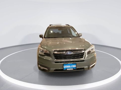Used 2017 Subaru Forester 2.5i Limited AWD/4WD image 3