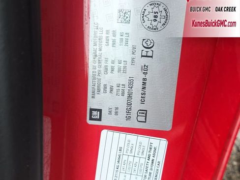 Used 2017 Chevrolet Camaro SS image 16