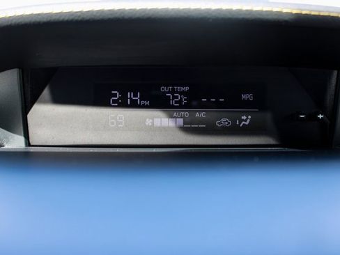 Used 2022 Subaru Crosstrek 2.5i Sport image 24