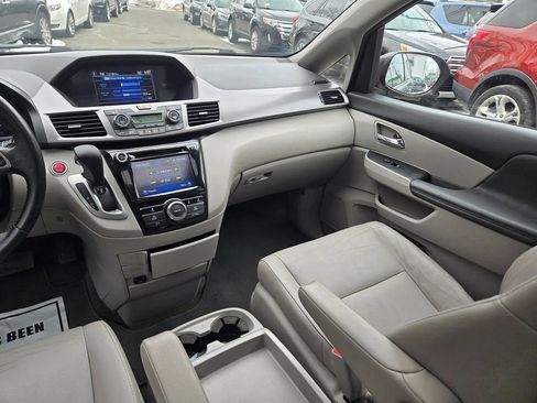 Used 2014 Honda Odyssey EX-L image 40