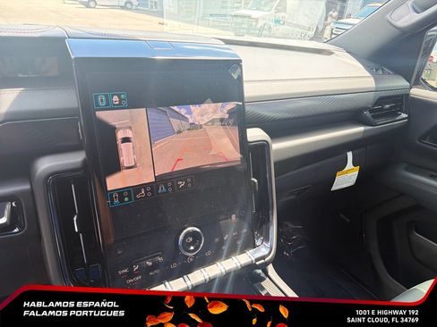 New 2026 GMC Yukon AT4 AWD/4WD image 24