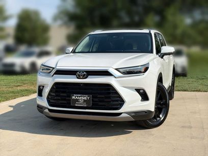Used 2025 Toyota Grand Highlander AWD