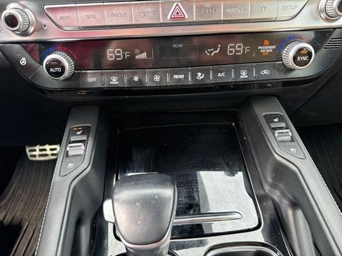 Used 2022 Kia Telluride SX w/ Towing Package image 15