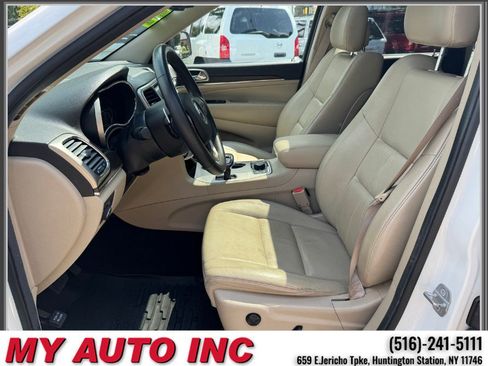 Used 2014 Jeep Grand Cherokee Limited AWD/4WD image 28