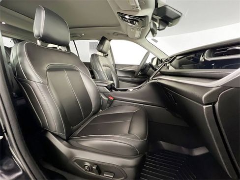 Used 2023 Jeep Grand Cherokee 4WD 4xe image 27