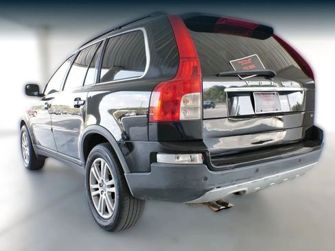 Used 2010 Volvo XC90 3.2 image 9