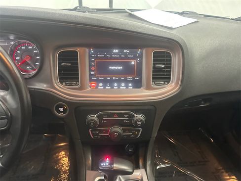Used 2023 Dodge Charger SXT image 27