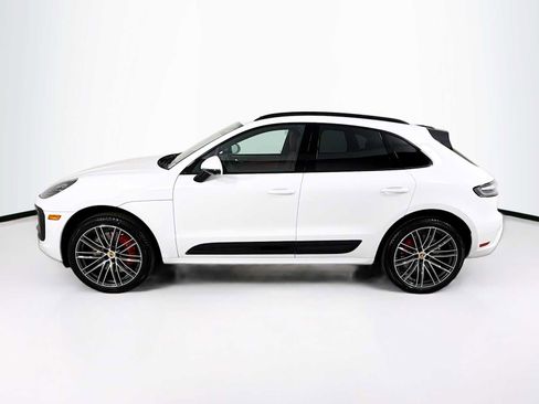 New 2026 Porsche Macan GTS image 2