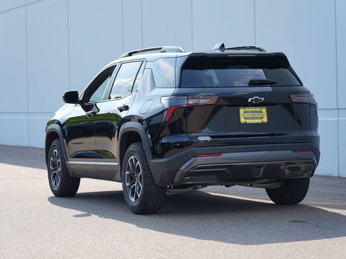 Used 2025 Chevrolet Equinox ACTIV AWD/4WD image 5