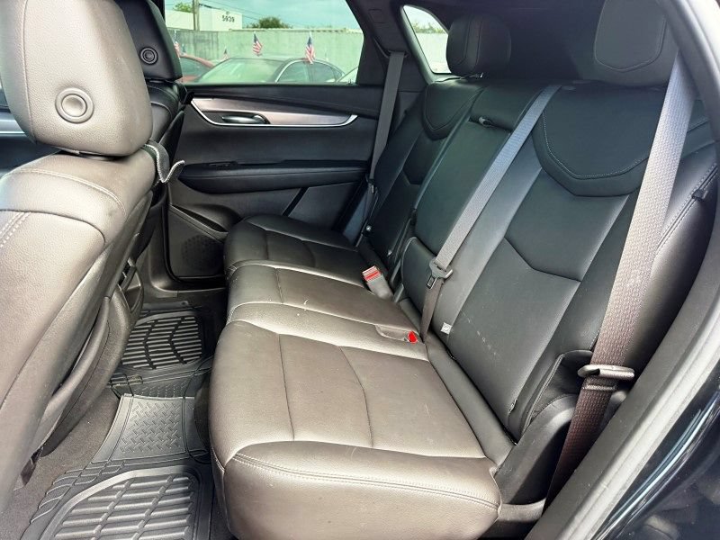 Used 2021 Cadillac XT5 Luxury FWD image 14