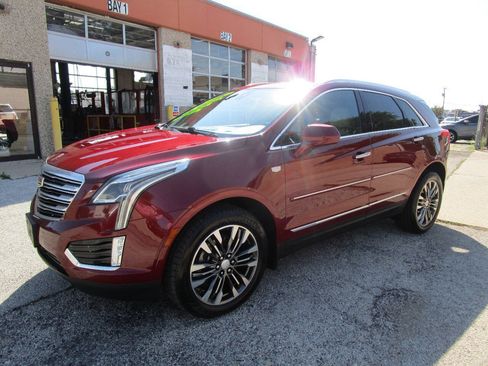 Used 2017 Cadillac XT5 Premium Luxury FWD image 6