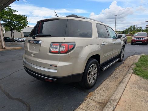 Used 2015 GMC Acadia SLT FWD image 7