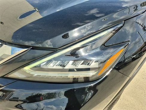 Used 2023 Nissan Murano SV image 10