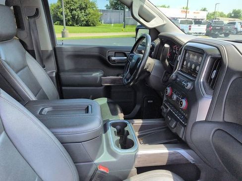 Used 2022 Chevrolet Silverado 1500 LTZ AWD/4WD image 10