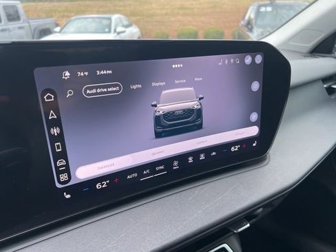 New 2026 Audi Q3 quattro 2.0T AWD/4WD image 11