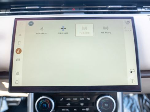 Certified 2023 Land Rover Range Rover SE image 30