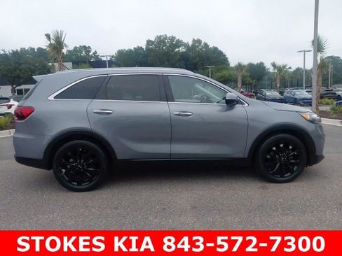 Used 2020 Kia Sorento EX AWD/4WD image 4