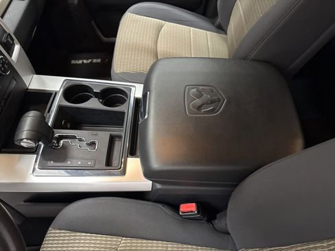 Used 2012 RAM 1500 Big Horn w/ Remote Start & Security Group image 17