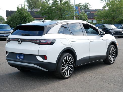 Used 2023 Volkswagen ID.4 Pro S Plus AWD/4WD image 7