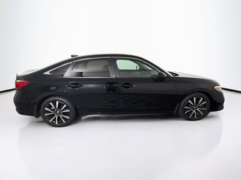 Used 2023 Honda Civic EX image 10