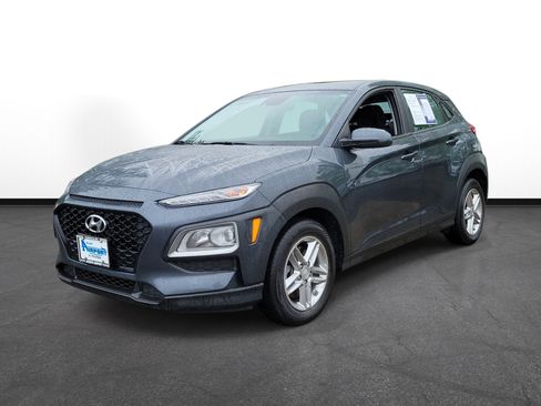 Used 2021 Hyundai Kona SE AWD/4WD image 2
