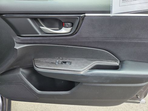 Used 2018 Honda Clarity Touring image 14