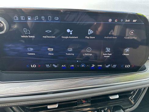 Certified 2025 Chevrolet Suburban Premier image 26