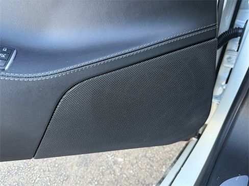 Used 2016 Tesla Model S P90D image 13