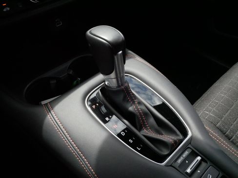 Used 2024 Honda HR-V Sport image 24