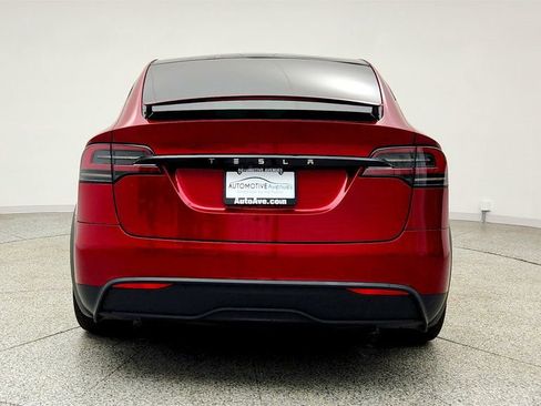 Used 2024 Tesla Model X image 6