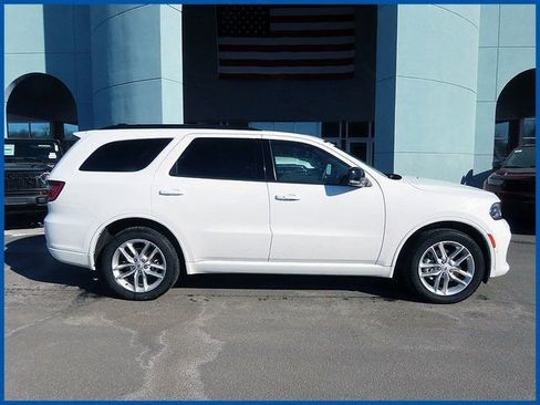 Used 2025 Dodge Durango GT AWD/4WD image 1