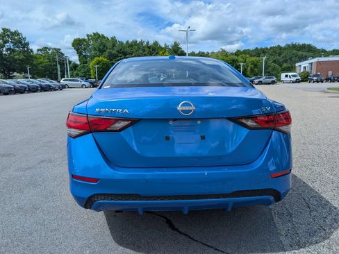 Used 2024 Nissan Sentra SV FWD image 4