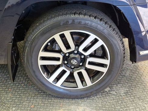 Certified 2021 Toyota 4Runner Limited image 27