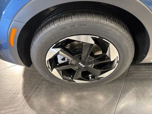 New 2026 Kia Sorento EX image 8