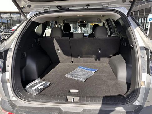 Used 2023 Hyundai Tucson SEL w/ Winter Package AWD/4WD image 7