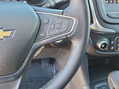 Used 2024 Chevrolet Equinox LT image 16