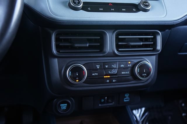 Used 2023 Ford Maverick Lariat FWD image 16