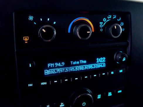 Used 2023 Chevrolet Express 3500 LS RWD image 21