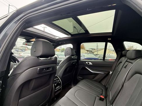 Used 2019 BMW X5 xDrive40i w/ Premium Package 2 image 7